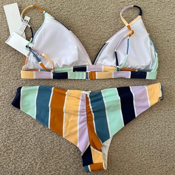 NWT Roxy Bikini - Picture 3 of 5
